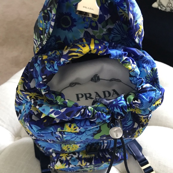 ✨NEW!✨Authentic!✨Prada NWT! Nylon Leather Backpack - Picture 5 of 8